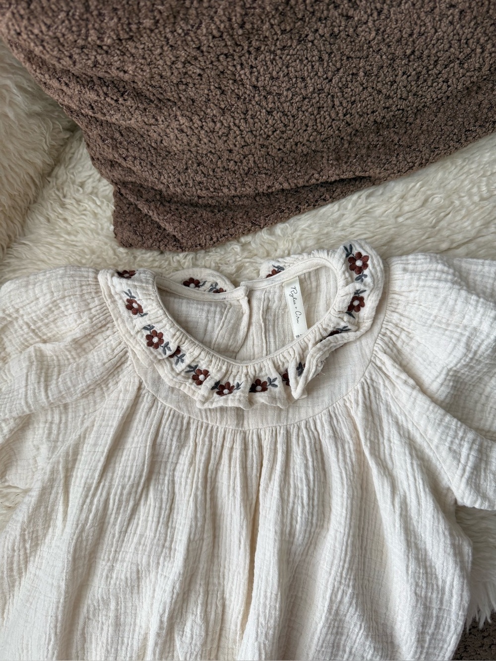 Rylee + Cru Lula Romper - Picture 2 of 5